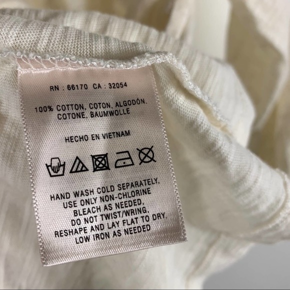 Ett Twa Ivory Pleated Top Medium - Picture 5 of 6